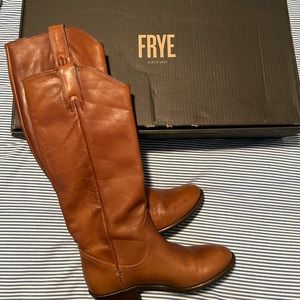 Frye Carson Leather Riding Boots - Molasses - Never worn!
